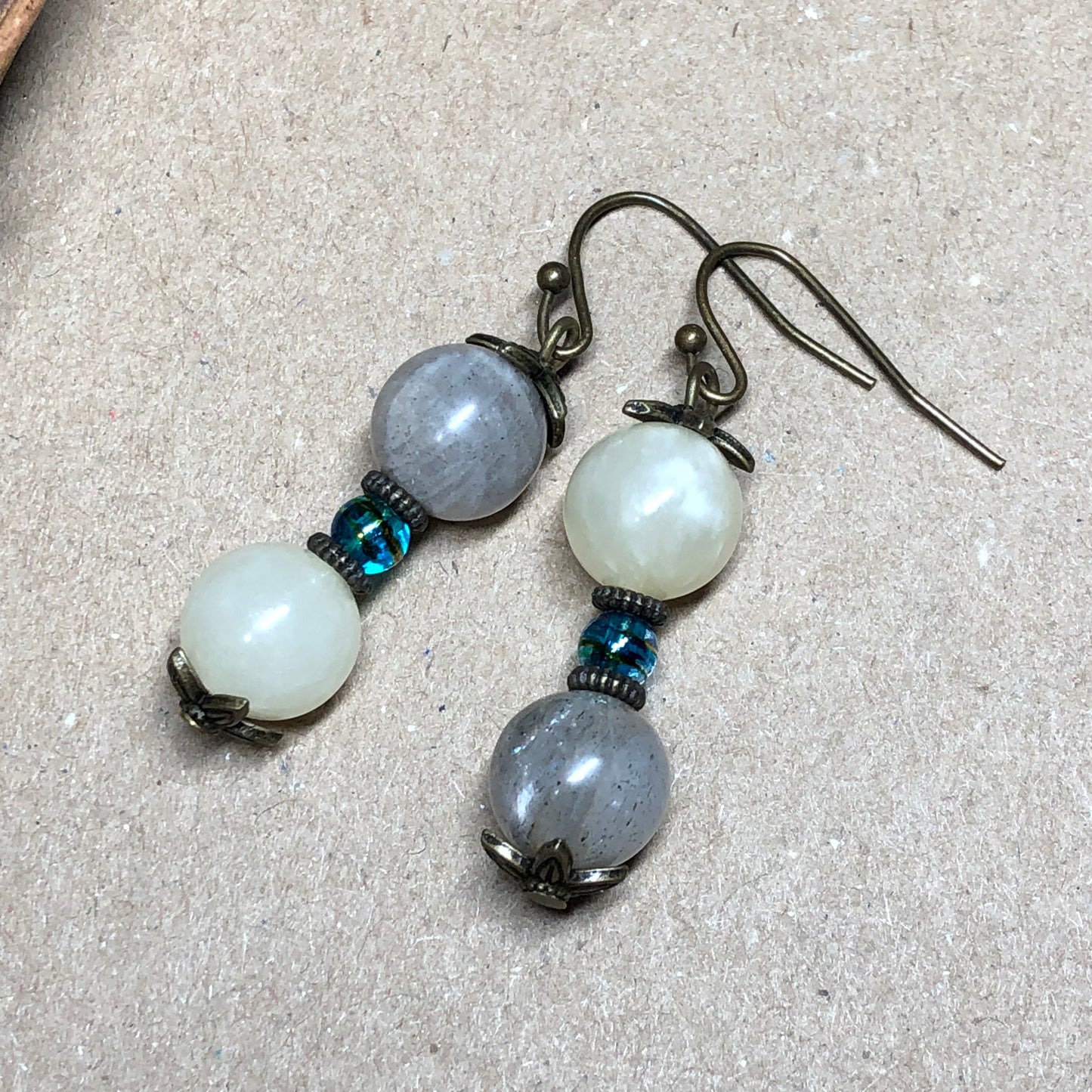 Yellow Jade and Labradorite earrings