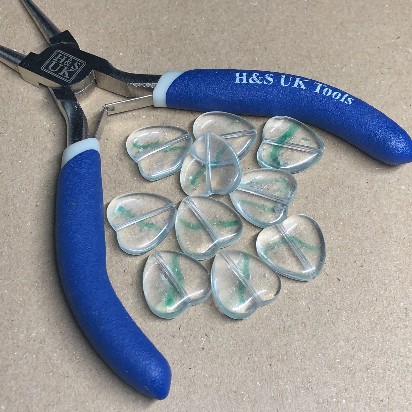 Mint heart shaped glass beads