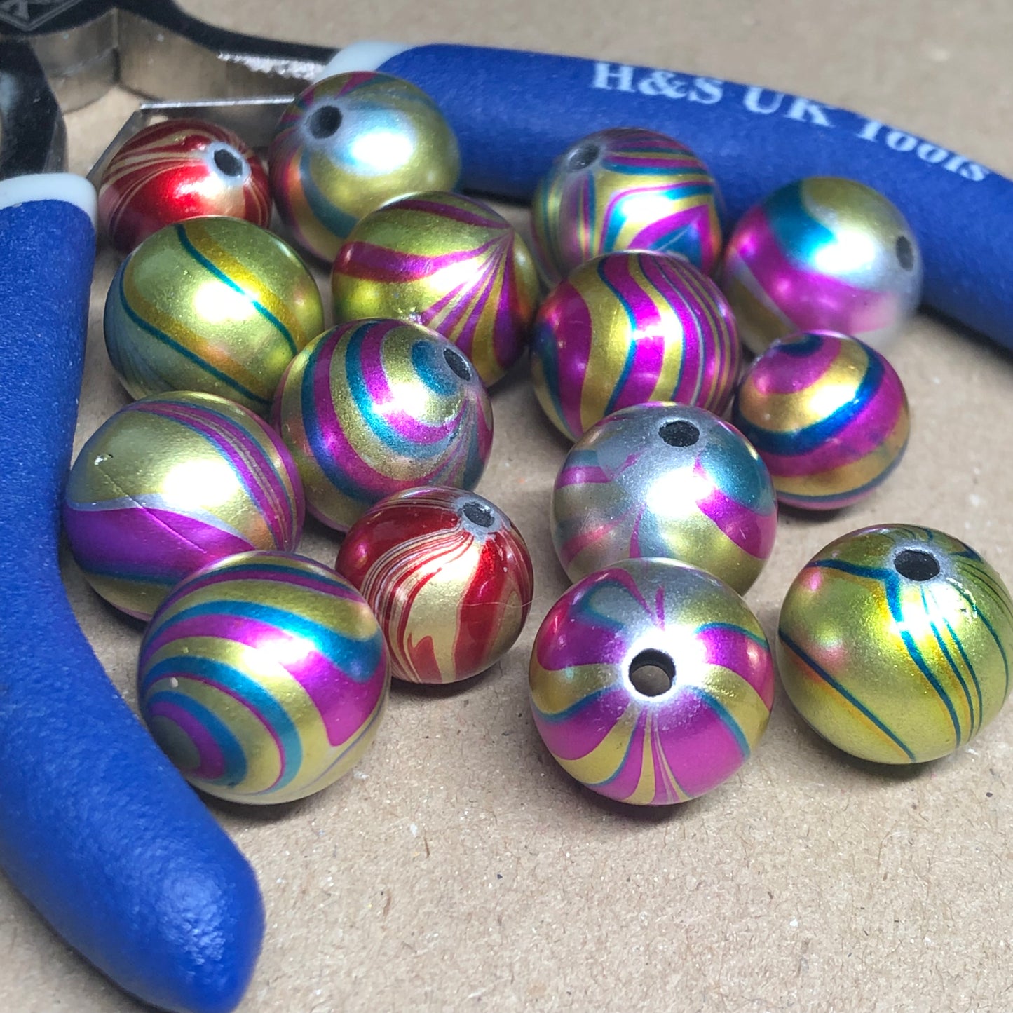 Acrylic carnival beads