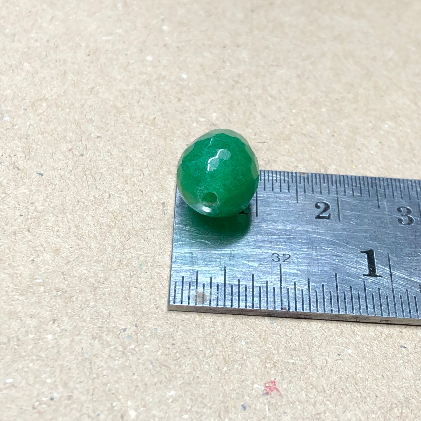 Deep green faceted teardrop glass beads